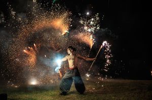 „Roko naktys 2015“: ugnies šou vandenyje ir šokėjos ant stulpo!