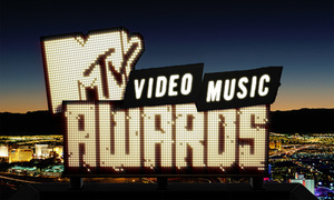 MTV Video muzikos apdovanojimai 2011: geriausias vaizdo klipas